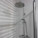 아파트 Homes Elegant 2 Bedroom With Terrace In Old Town 300 M Away From The Ocean