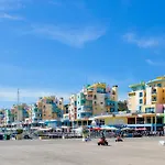 Homes Elegant 2 Bedroom With Terrace In Old Town 300 M Away From The Ocean 아파트 알부페이라