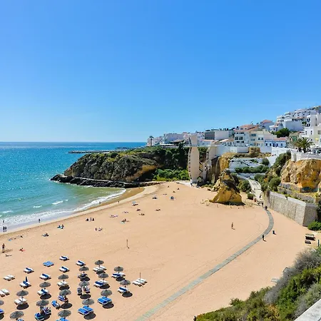 Homes Elegant 2 Bedroom With Terrace In Old Town 300 M Away From The Ocean * Albufeira